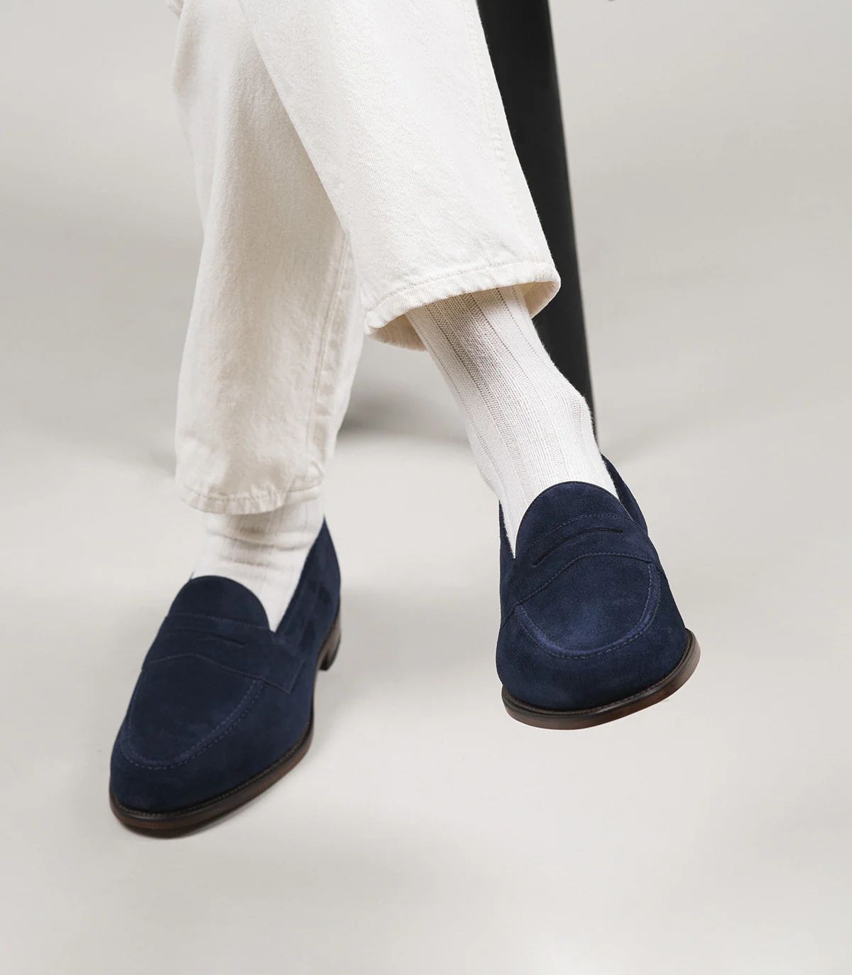 Loake Men's Imperial Navy Suede